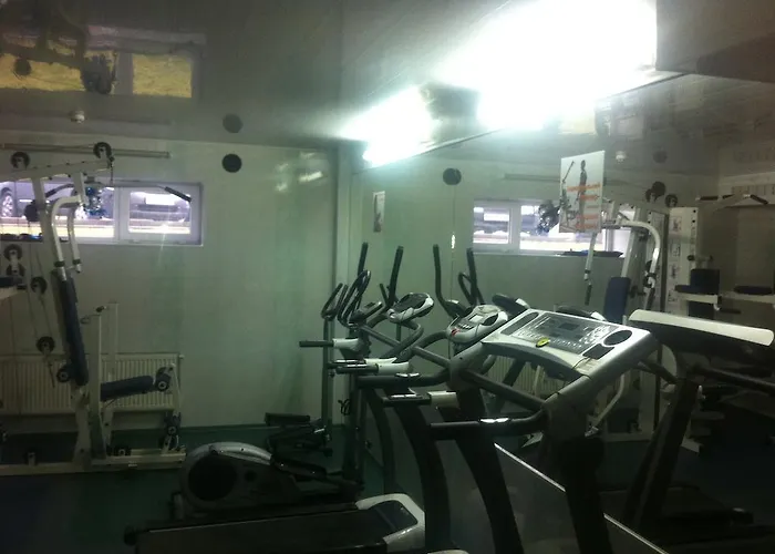 Molodizhniy Leópolis