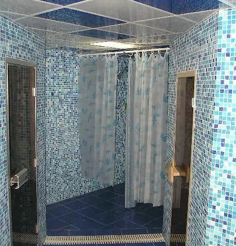 بيت شباب Molodizhniy